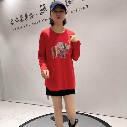 女权贵族2026年货初春大码T恤衫加肥加大胖mm减龄衫200斤打底1551