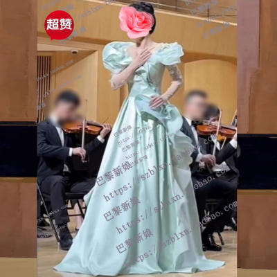 荷叶领独唱演出服女立领