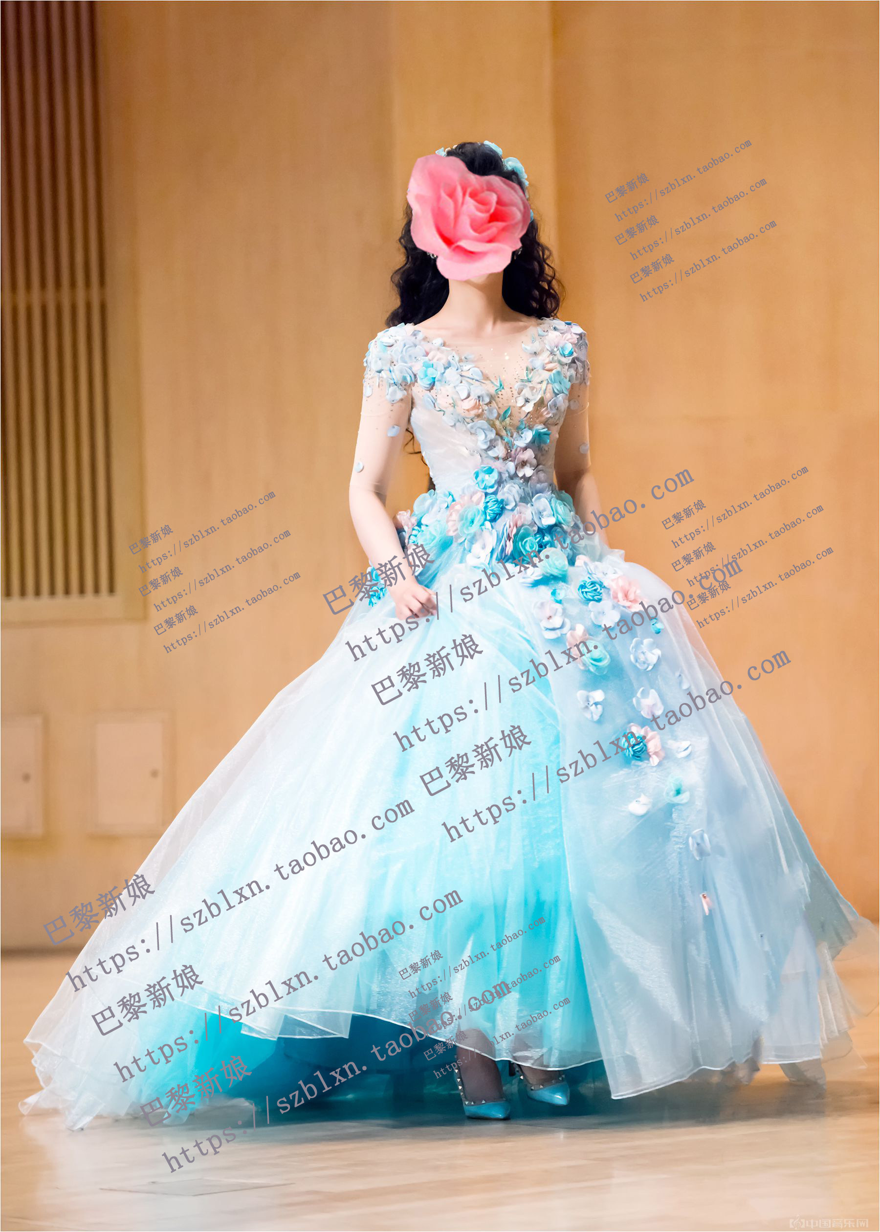 2026新 蓝色短袖花朵大蓬蓬裙闪钻艺考音乐会歌唱比赛舞台服装礼