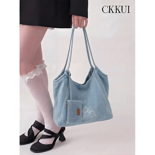 CKKUI韩系浅色丹宁牛仔hobo包