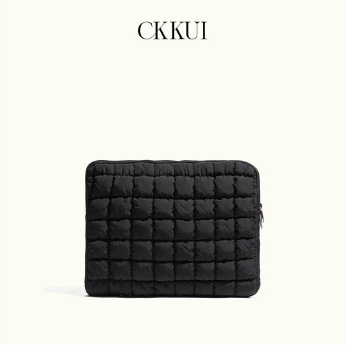 CKKUI黑色经典泡芙方格子平板包