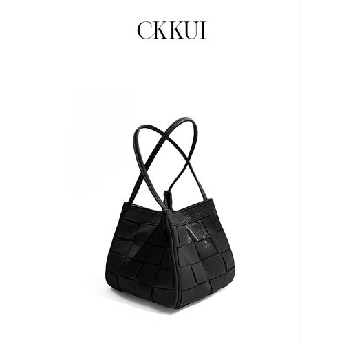 CKKUI高级感真皮编织女包2025年