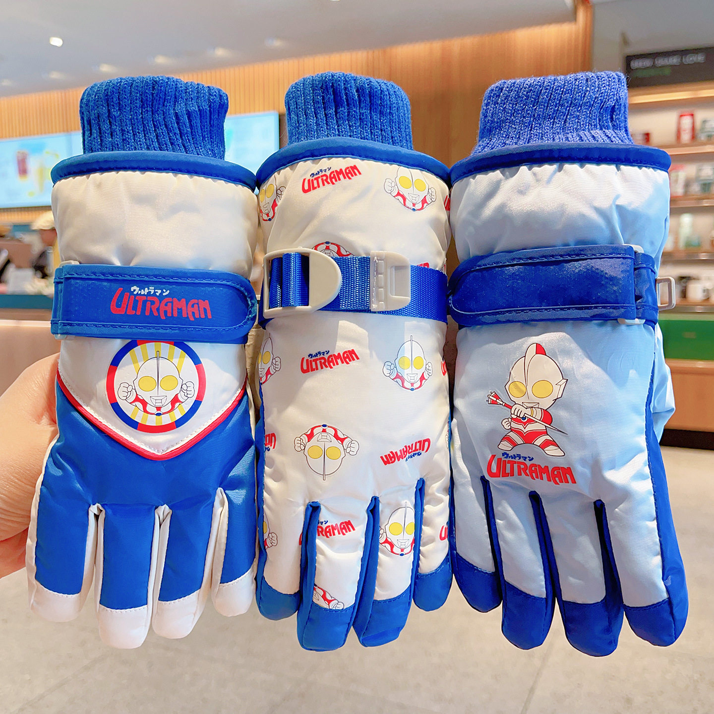 奥特曼儿童滑雪手套冬季男童加厚保暖防风防寒学生户外骑行玩雪