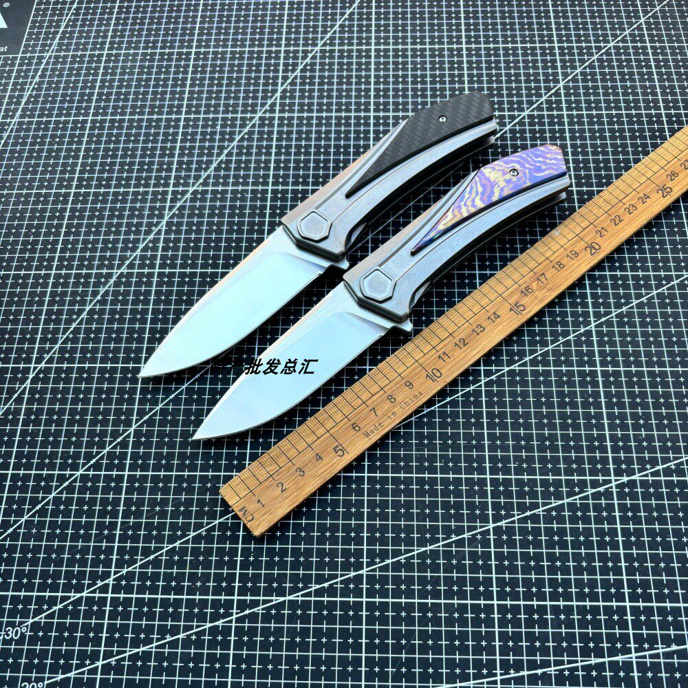 新品M390钢钛合金镶碳纤柄折叠刀露营户外求生随身携带耐用小刀具