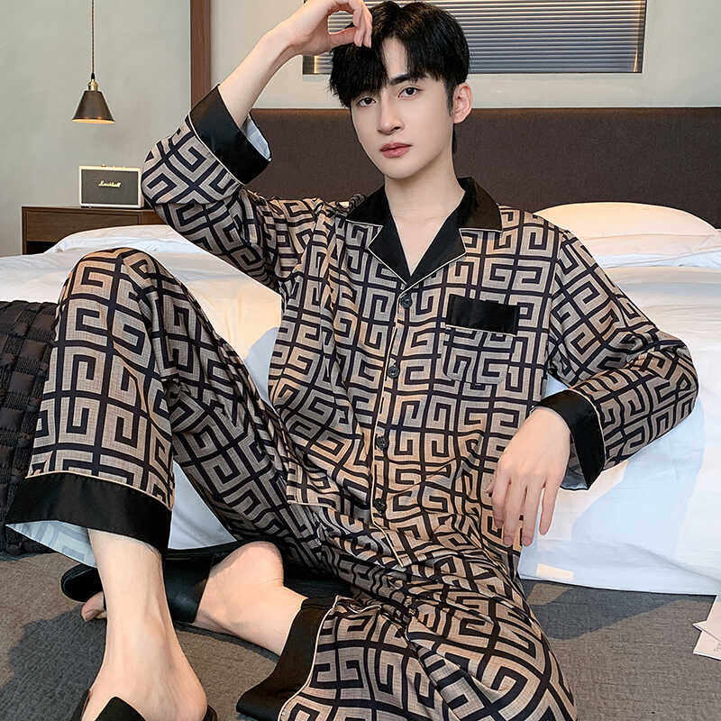 男士冰雪丝轻奢睡衣大牌