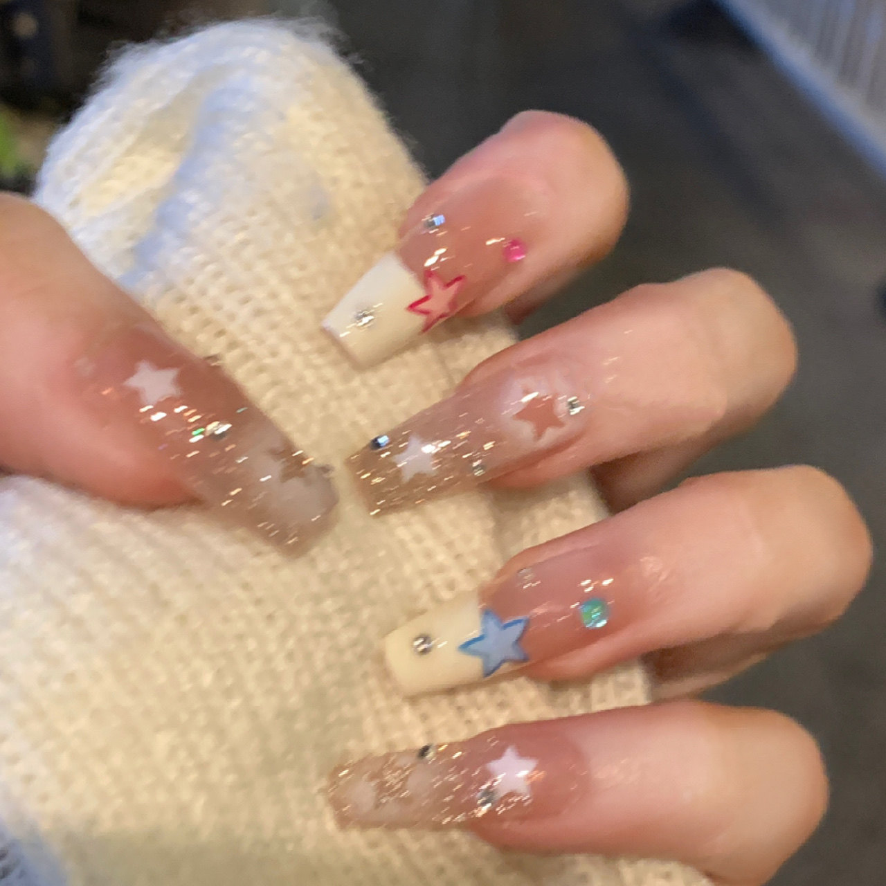 vivian星星梦境可爱涂鸦假指甲手工穿戴甲显白美甲可拆卸持久364