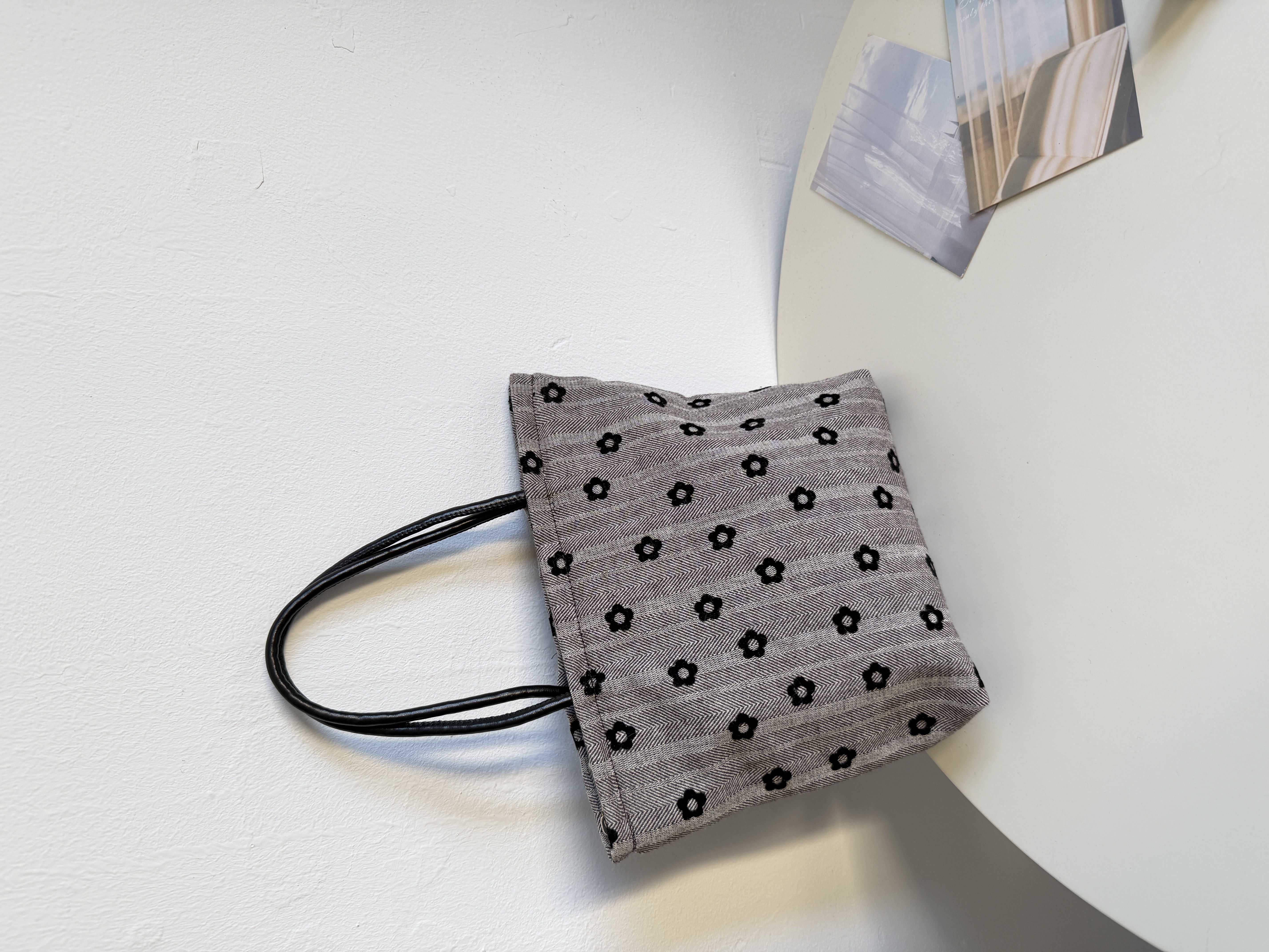 2025冬新款灰色条纹雏菊手拎包百搭手提包包文艺森系便携袋便当包