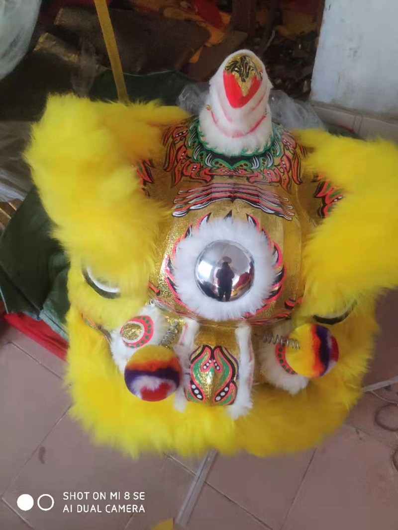 木森工艺舞狮子正宗醒狮南狮高档羊毛佛山醒狮道具半竹篾狮头