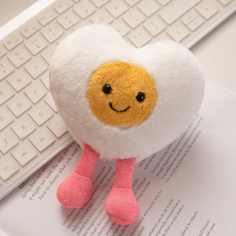 可爱心形水煮蛋毛绒玩具钥匙扣包包挂件创意玩偶生日礼物