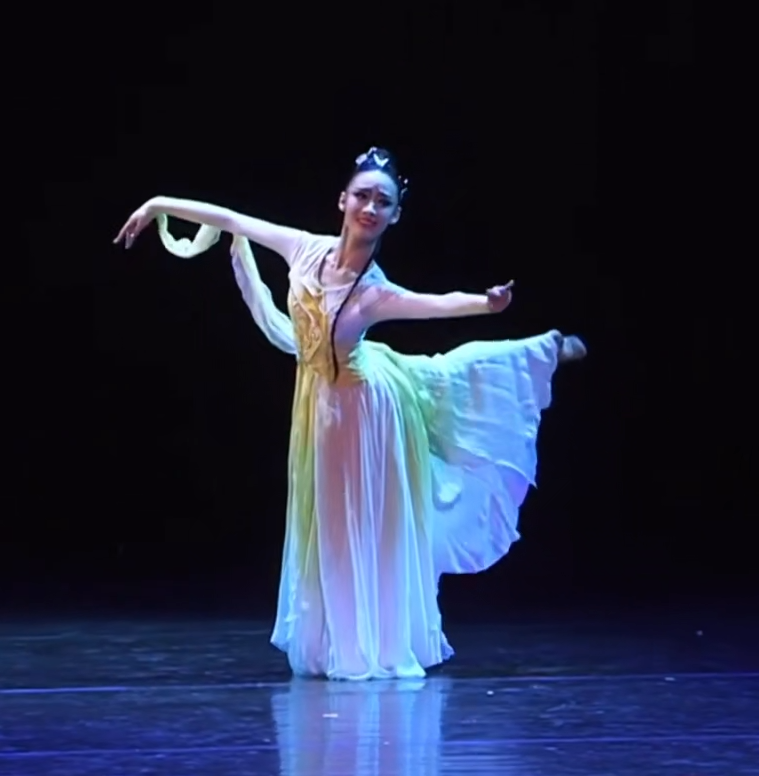 红果果演出服饰古典舞服装洛神舞蹈服民族服装桃李杯演出服