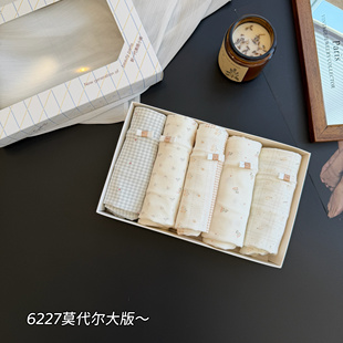 缇娅朵6227大版莫代尔碎花内裤中腰包臀透气舒适蚕丝底裆三角裤头