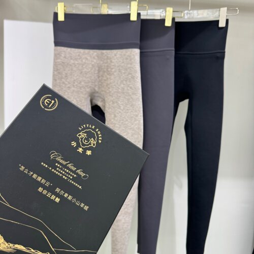 秋冬小太羊无痕哑光瑜伽裤顶奢羊绒秋冬加厚鲨鱼裤高腰九分打底裤