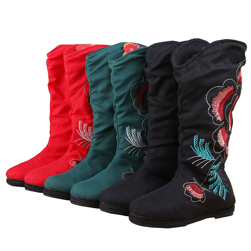OLD BEIJING CLOTH SHOES WOMENS WINTER WOMENS BOOTS VELVET COTTON SHOES ETHNIC STYLE WOMENS SHOES EMBROIDERED SHOES MILLE-FEUILLE FLAT HIGH BOOTS