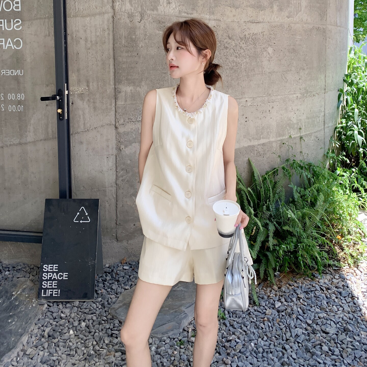 现货夏季高级感上衣+短裤两件套套装2083-P155-K228,女装套装/套裙,2C176