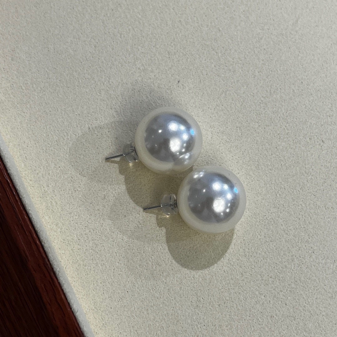 经典ins港风复古18mm巨大强光深海贝珠耳钉925银仿澳白珍珠耳钉