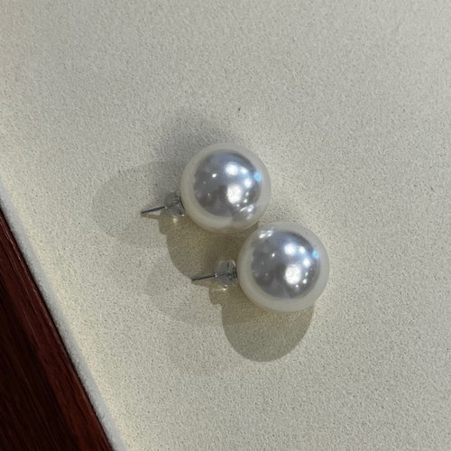 经典ins港风复古18mm巨大强光深海贝珠耳钉925银仿澳白珍珠耳钉