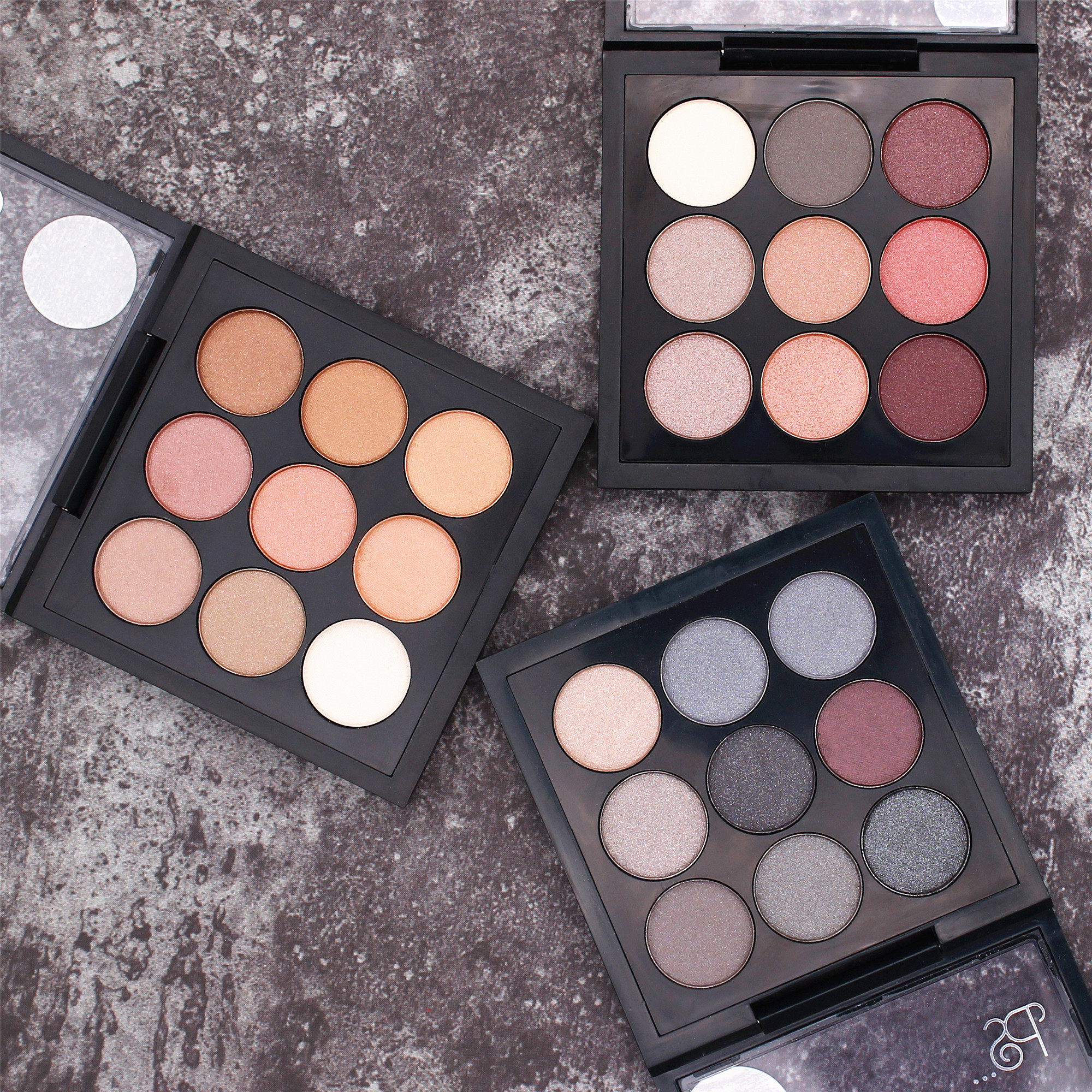 ins网红推荐英国正品9色眼影盘珠光哑光初学梅子大地烟熏修容鼻影