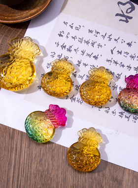 金黄色琉璃福袋家居装饰品摆件黄水晶祈福聚财工业品七彩福袋