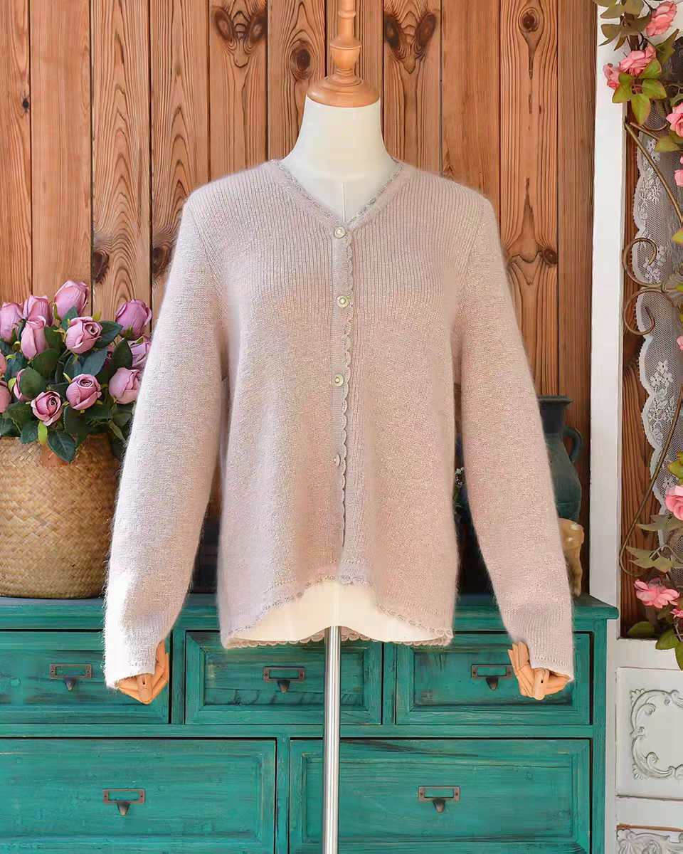 日系森系优雅文艺风 裸粉色花边V领马海毛开衫复古宽松针织外套女
