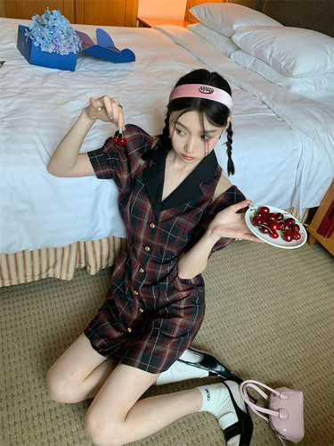 艾咪服饰