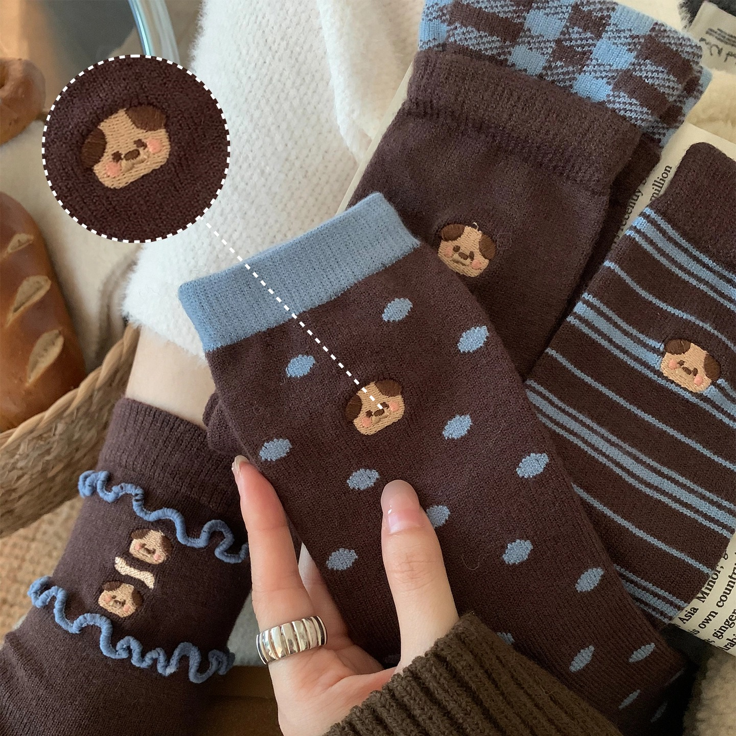 美拉德色系袜子女秋冬季韩系ins潮中筒袜卡通刺绣小狗暖绒堆堆袜