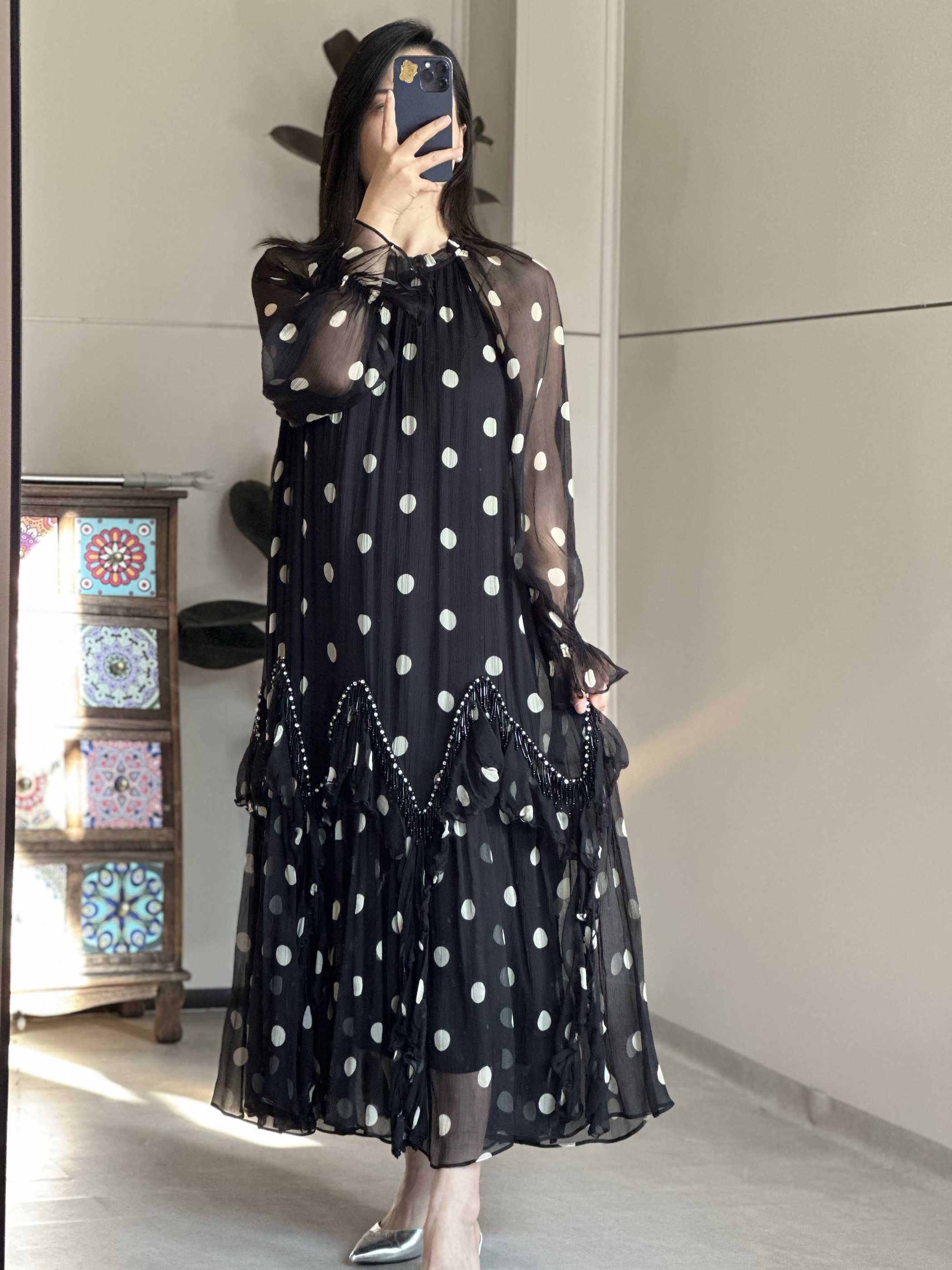 （小路）琳烺红标2026春夏波点桑蚕丝圆领订珠长袖宽松显瘦长裙