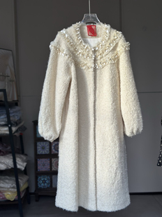 （静谧）琳烺红标了然2025秋冬羊毛米白色圆领中长开衫外套