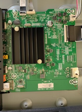 海信70V1F-R(BOM2)298148主板RSAG7.820.11581屏HD700Y1U41-L1