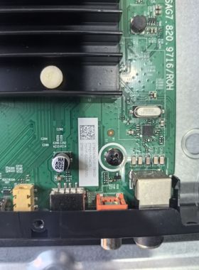 海信70v1f-s(BOM2)279819主板RSAG7.820.9716测好发出成色新