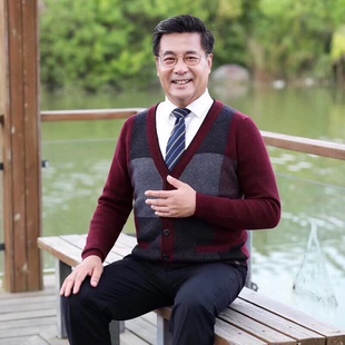 中老年人爸爸装爷爷本命年红色羊毛开衫男加绒加厚毛衣外套爷爷装
