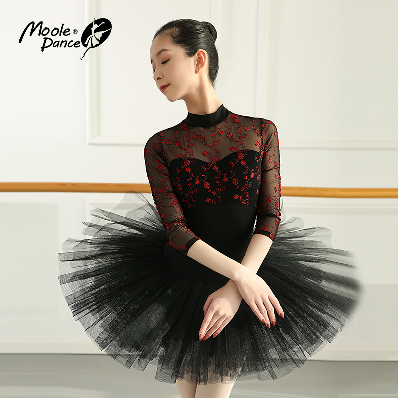 小茉莉气质小立领刺绣连体服