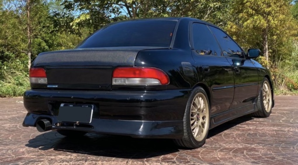 翼豹GC8\WRX\STI改装轻量化尾盖\尾箱盖（Impreza GC8）