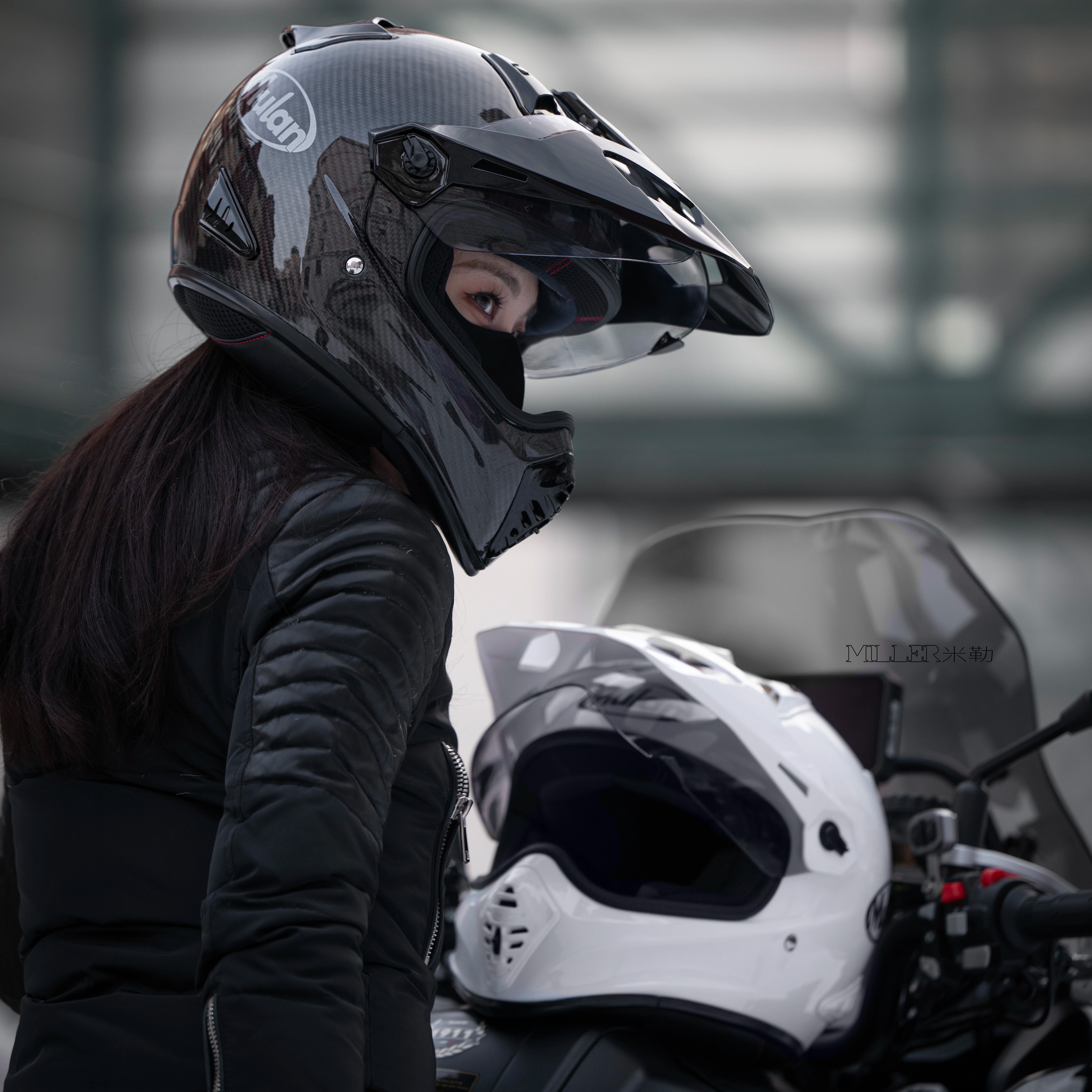 MULAN木兰摩托车碳纤维拉力盔