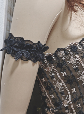 2025新个性辣妹蕾丝花朵弹性手臂环黑色大臂装饰直播舞蹈cos配饰