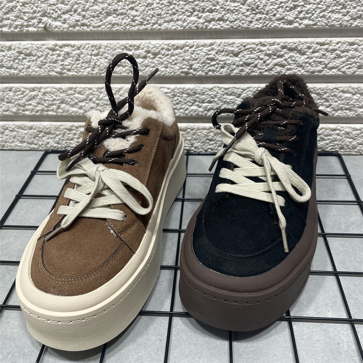 断码处理真皮厚底加绒板鞋双鞋带德训鞋女冬季系带保暖棉鞋运动鞋