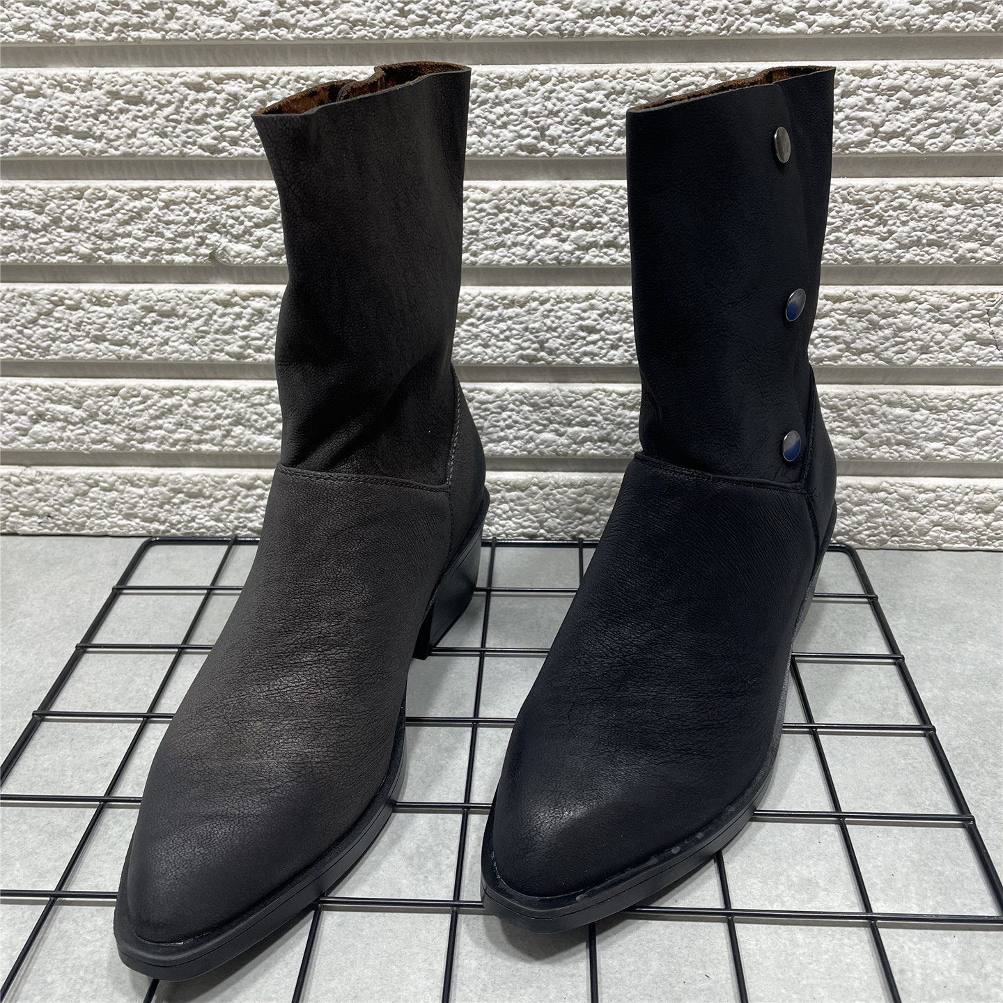 断码处理复古西部牛仔靴女