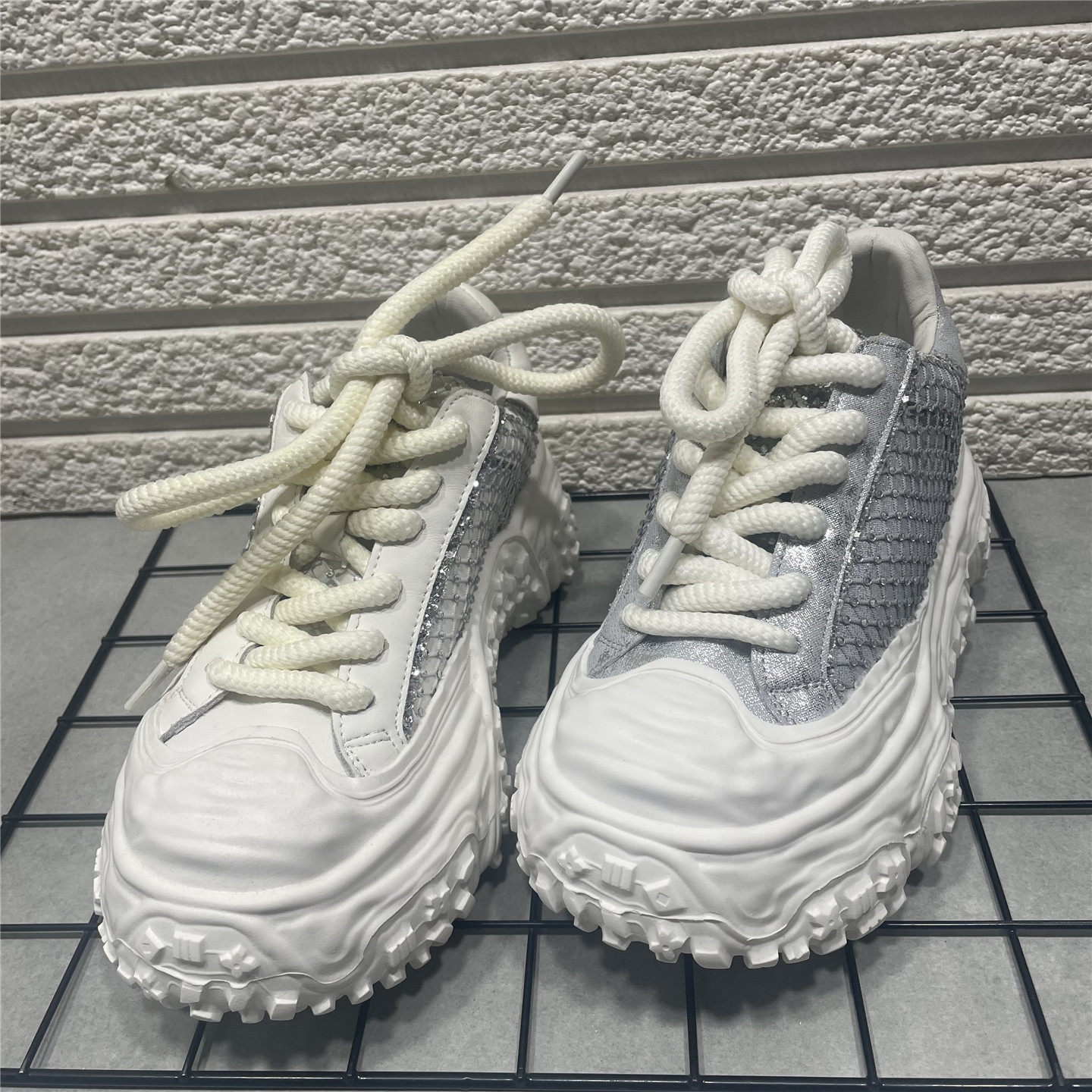 断码处理厚底小白鞋女松糕溶解老爹鞋增高运动休闲鞋百搭舒适潮鞋