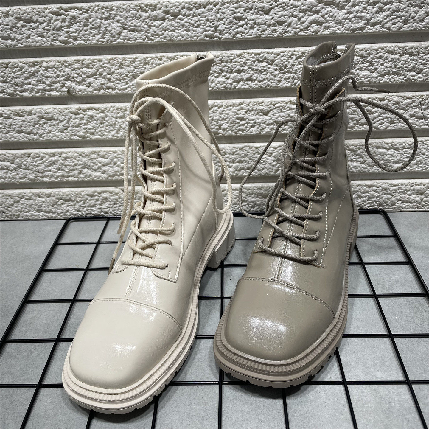 断码清仓处理低跟系带马丁靴韩版新款后拉链短靴软皮显瘦超轻女靴