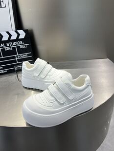 乐萱～好看！实体店同售炸街款小白鞋2026春新款时尚休闲舒适女鞋