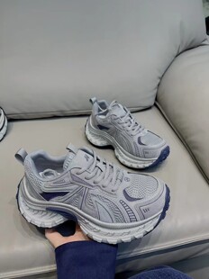 一见心动～实体店同售炸街款老爹鞋2026春新款时尚休闲舒适女鞋