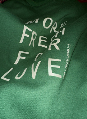 More fresh for love～加绒慵懒宽松字母印花圆领套头卫衣女秋冬