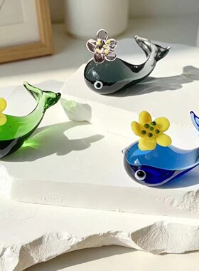 淄博琉璃鲸鱼顶花手工海洋风摆件