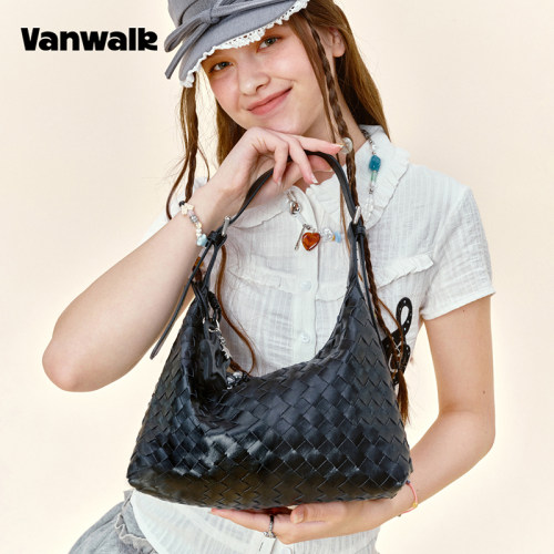 VANWALK/出走手工编织包包慵懒风