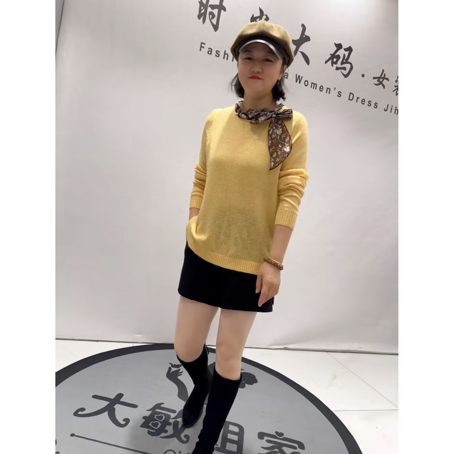 1602芮娜依莲2026春新款加肥加大码女装通勤立体剪裁针织毛衣毛衫