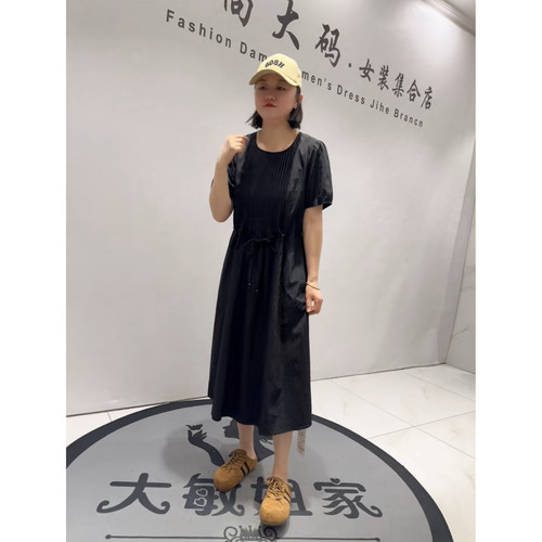 3091女权贵族2026夏新款加肥加大码女装通勤立体剪裁收腰连衣裙子