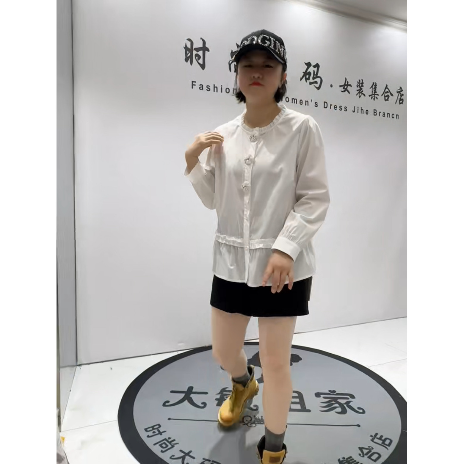 9109芮娜依莲2026春新款加肥加大码女装通勤立体剪裁重工衬衫衬衣,女装/女士精品,大码内搭,淘宝优惠券,粉丝福利购,淘宝优惠卷