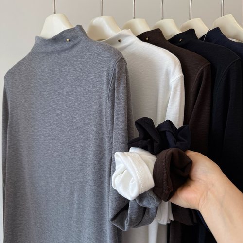 领口M金属标半高领抓绒打底衫tee