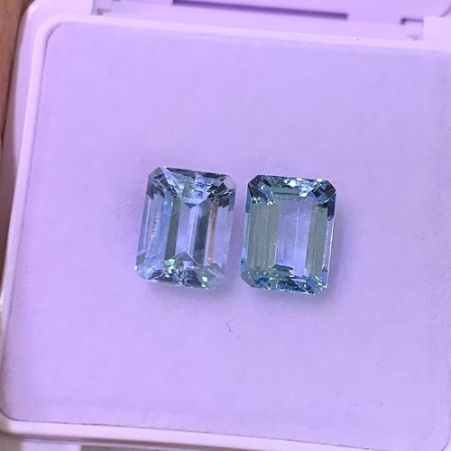 天然海蓝宝石耳钉料裸石4.43克拉