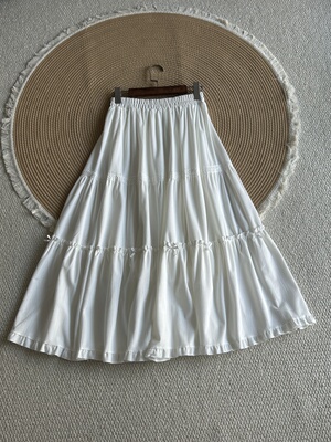 捡漏！日系甜美蕾丝拼接加绒加厚半身裙 秋冬高腰显瘦仙女蛋糕裙