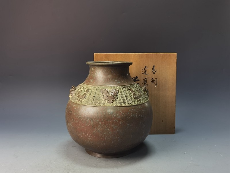 日本高冈铜器花瓶凤凰回纹花器收藏复古轻奢家居摆件插花器包邮